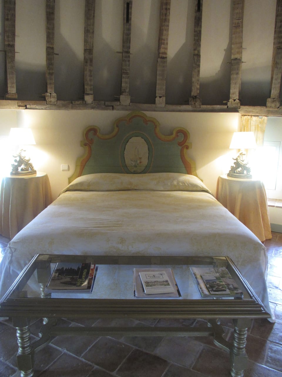 Suite | Egyptian cotton sheets, pillowtop beds, individually decorated