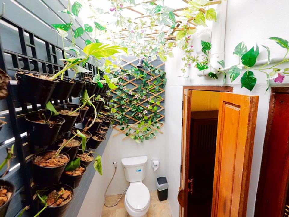 Standard Room on Ground Floor No Window | Bathroom | Towels