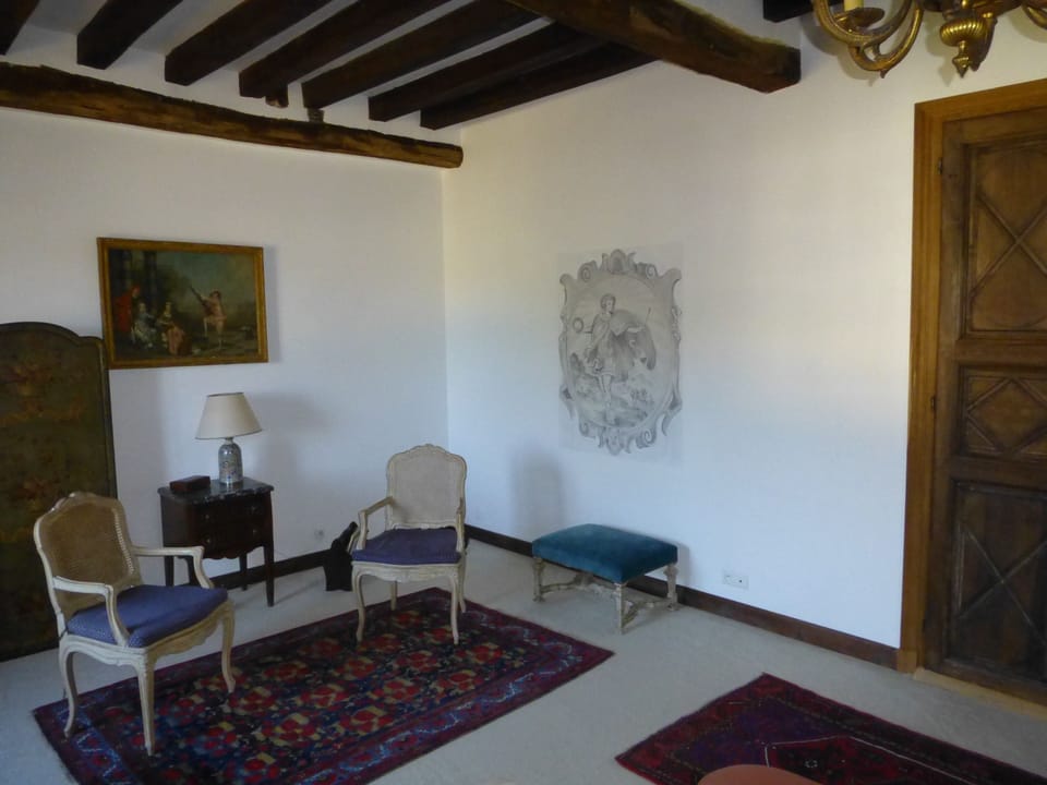 Deluxe Double Room (Rabelais) | Premium bedding, desk, soundproofing, free WiFi