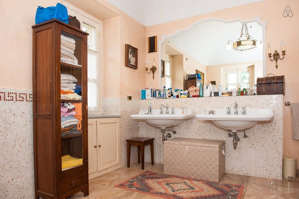 Deluxe Suite, Multiple Beds, Pool View | Bathroom | Shower, free toiletries, hair dryer, towels