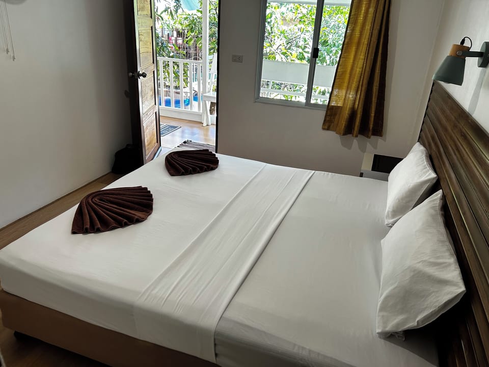 Double Room with Fan | Free WiFi, bed sheets