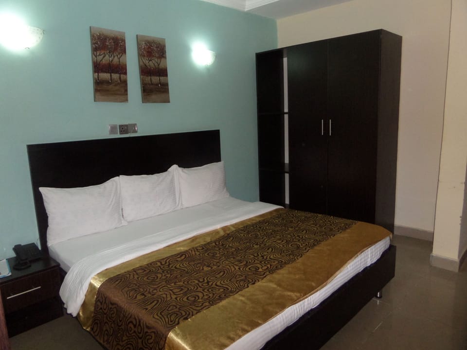 Deluxe Room, 1 Queen Bed