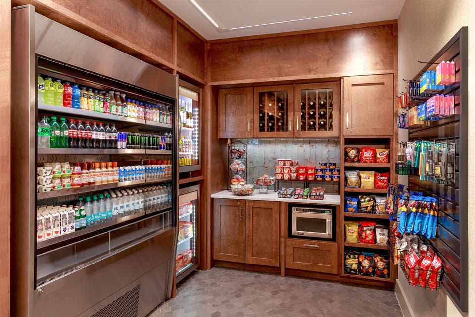 Snack bar