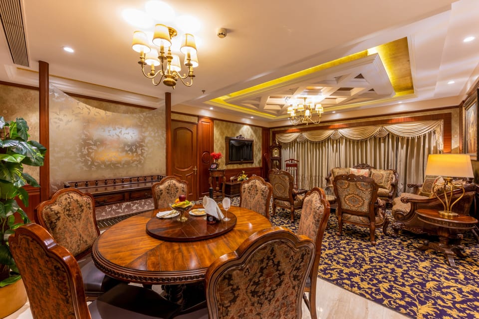 Presidential Suite (In Room Private Bar, Fitness Machinery, Bathtub, Jacuzzi, Secretarial Room) | Living area
