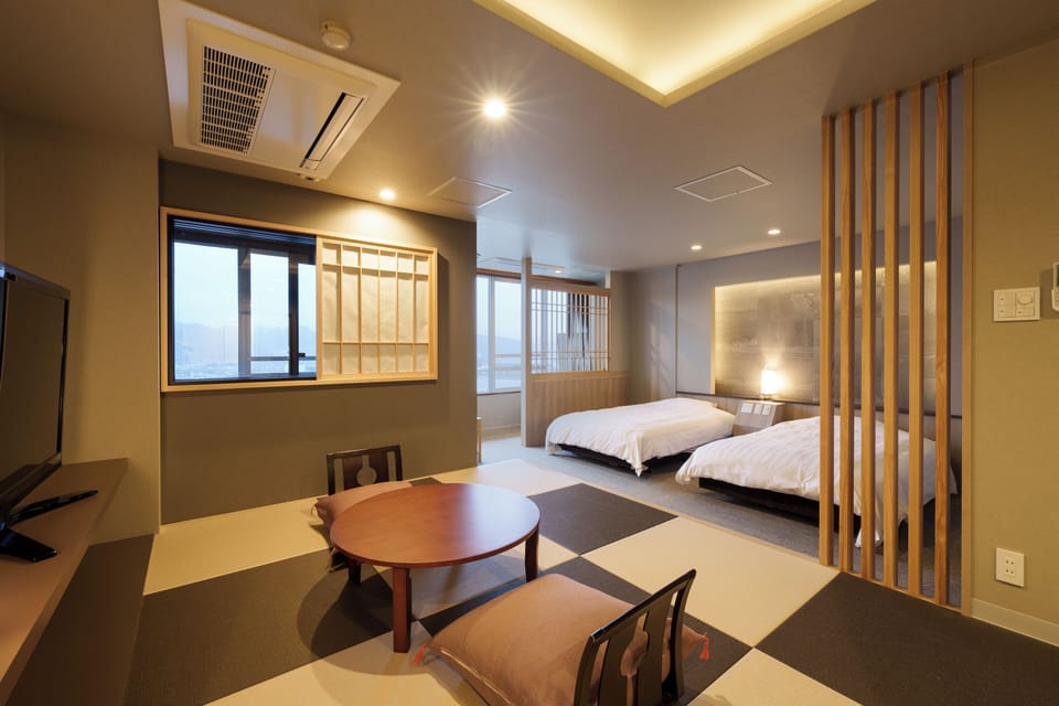 [River View] Premium Japanese Western Style Room 701, with Hot Spring / Semi-Open-air Bath | In-room safe, free WiFi, bed sheets