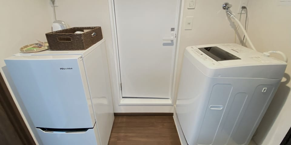 Mini-refrigerator
