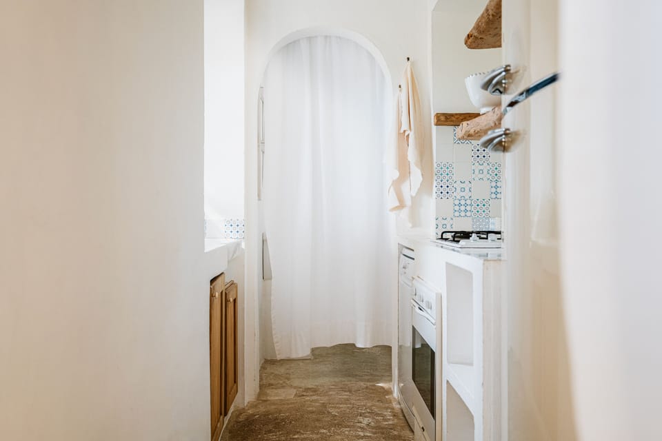 Deluxe Suite, 2 Bedrooms | Private kitchen | Electric kettle, highchair