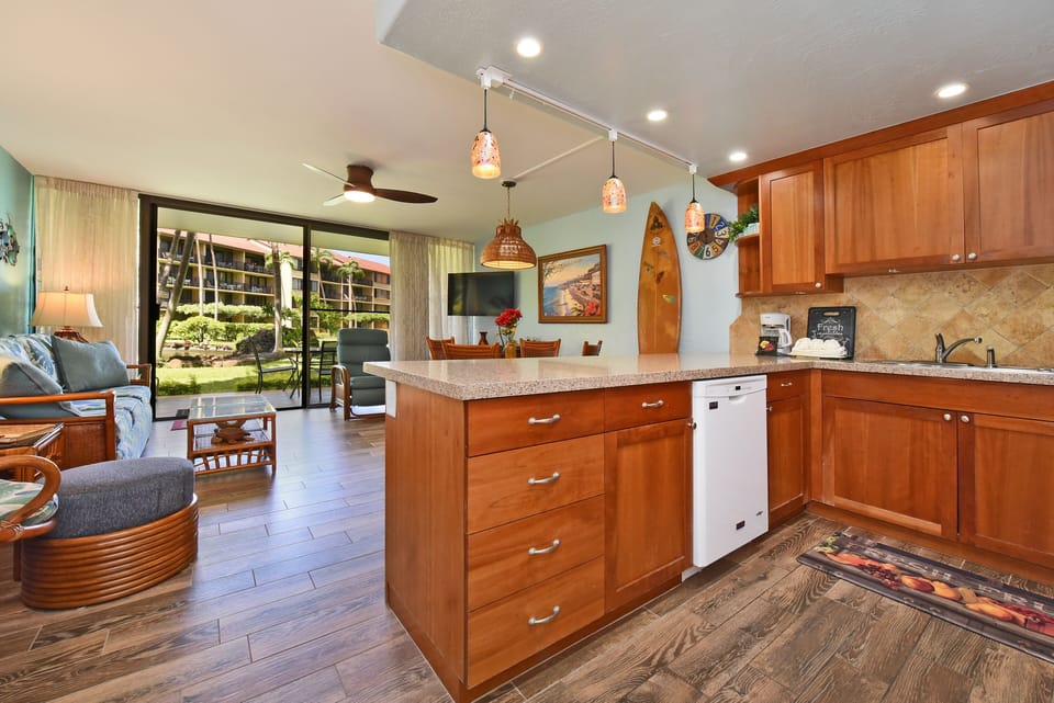 Condo, 2 Bedrooms | Private kitchen | Fridge, microwave, oven, coffee/tea maker