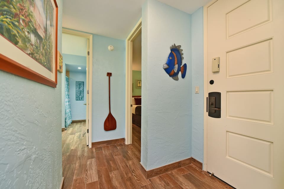 Condo, 2 Bedrooms | Interior