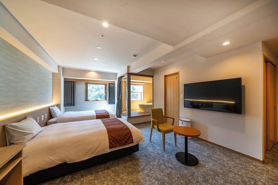 Sansuikan: Luxury Twin Room with Private Open-Air Bath | In-room safe, WiFi (free), bed sheets
