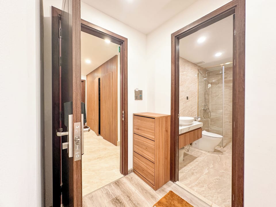 City Studio | Egyptian cotton sheets, premium bedding, minibar, in-room safe