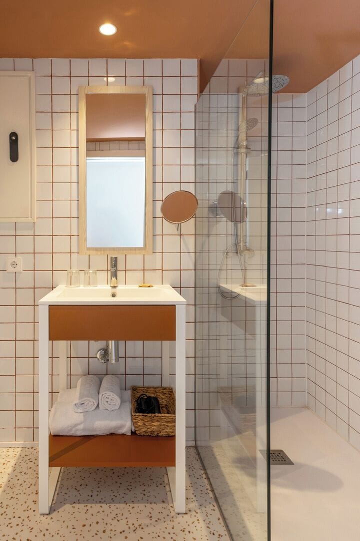 Sky Sea View | Bathroom | Shower, free toiletries, towels