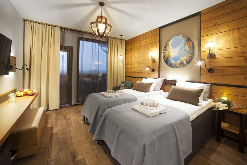 Egyptian cotton sheets, premium bedding, minibar, in-room safe