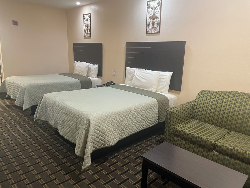 Deluxe Room, 2 Queen Beds, Non Smoking | Iron/ironing board, free WiFi, bed sheets