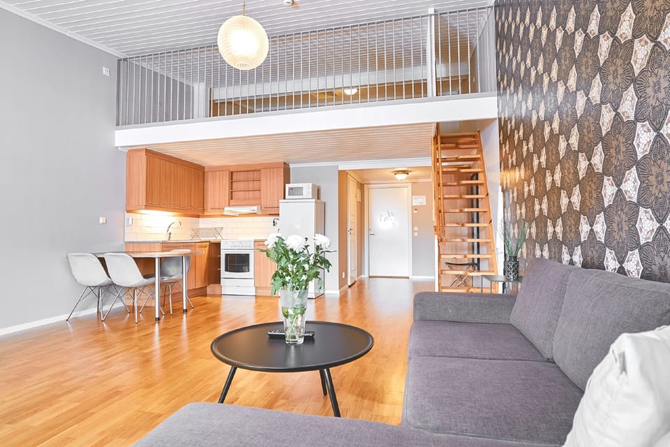 Superior Room | Living area | Flat-screen TV