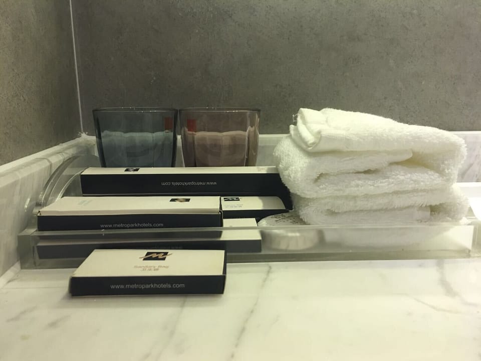 Shower, free toiletries, hair dryer, bathrobes