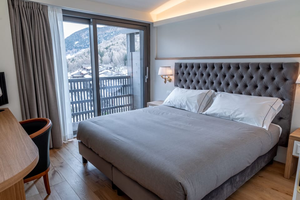 Family Suite, 1 Bedroom | Premium bedding, down comforters, minibar, in-room safe