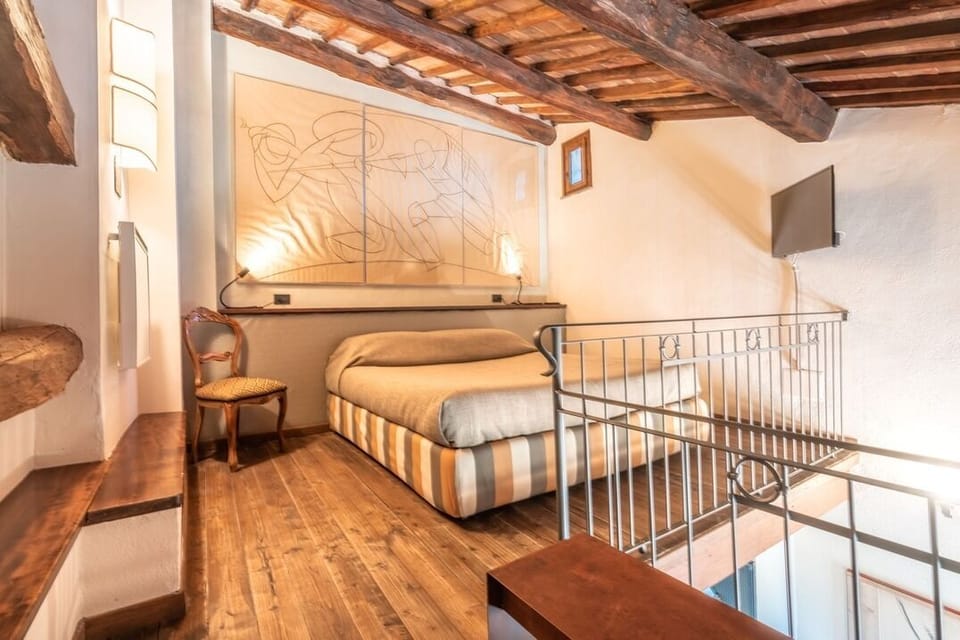 Studio Suite | Minibar, desk, free WiFi, bed sheets