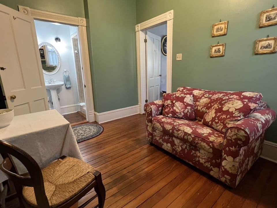 King Room | Individually decorated, individually furnished, iron/ironing board
