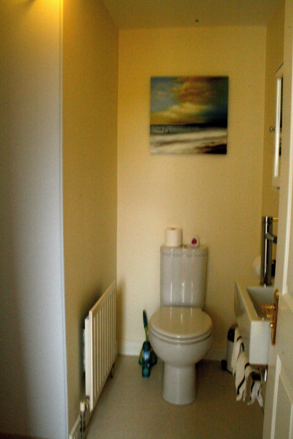 Triple Room, Ensuite (Room 1) | Individually decorated, individually furnished, iron/ironing board