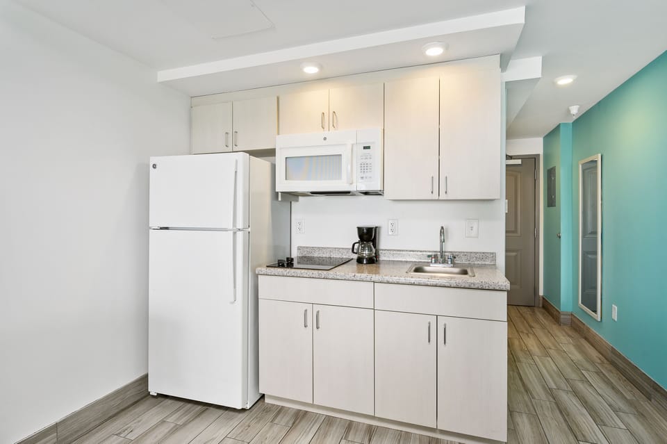 Fridge, microwave, coffee/tea maker