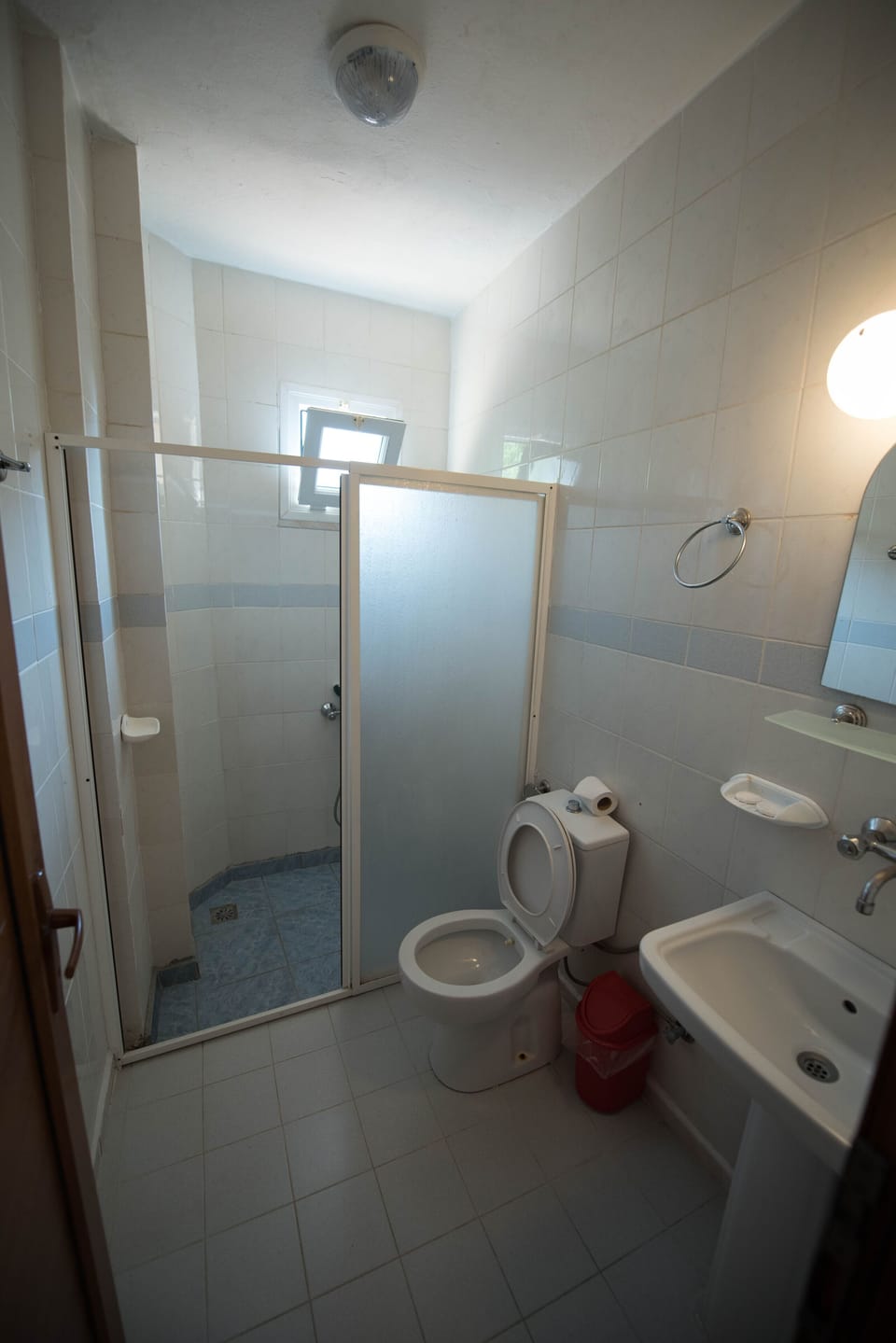 Double or Twin Room | Bathroom | Shower, hair dryer (on request), towels