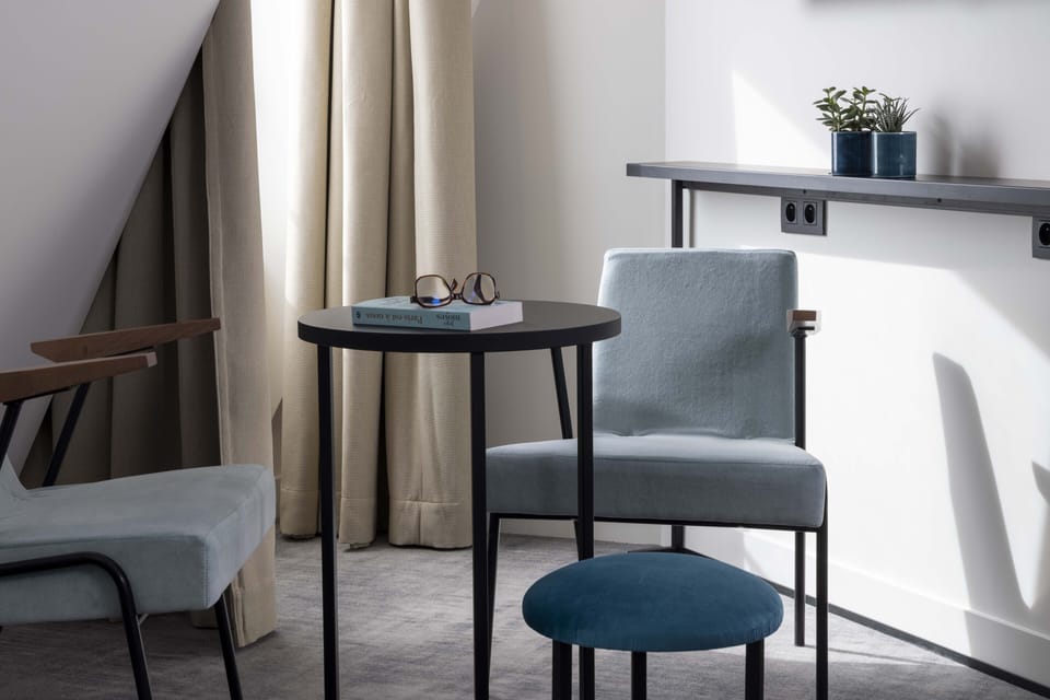 Junior Room (Tour Eiffel) | Premium bedding, in-room safe, individually furnished, blackout drapes
