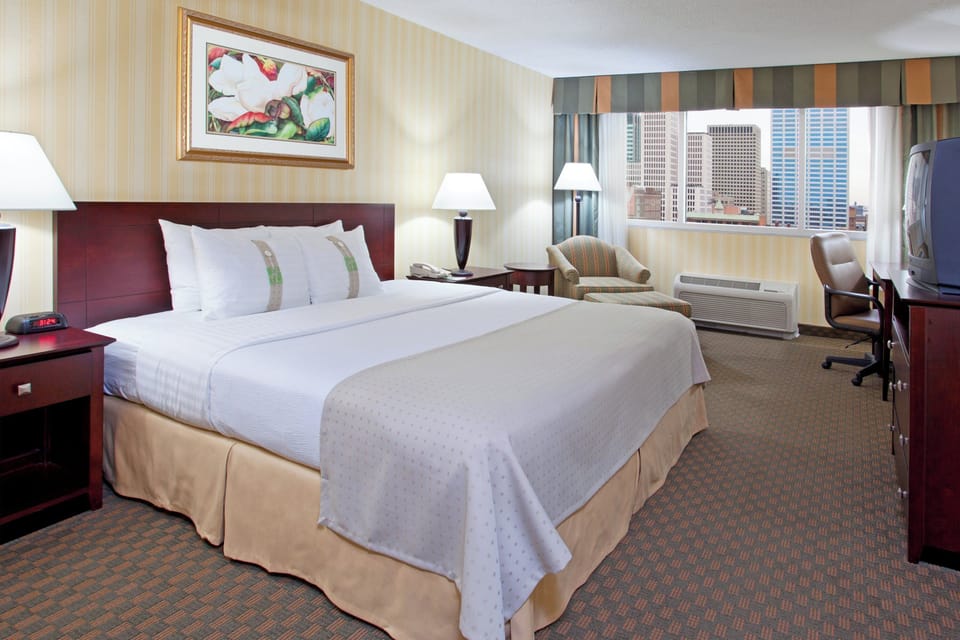 Pillowtop beds, desk, laptop workspace, blackout drapes