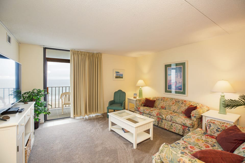 Condo, 3 Bedrooms, Ocean View | Living area | Flat-screen TV