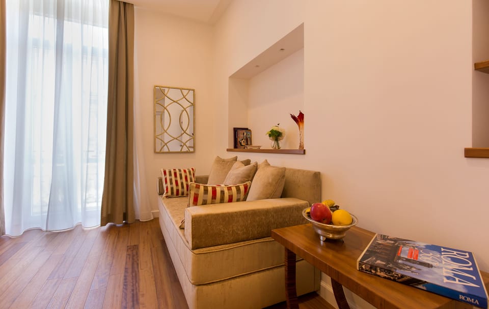 Junior Suite | Living area | Flat-screen TV