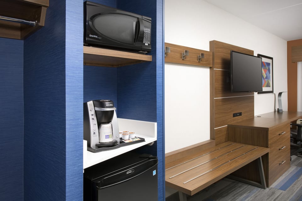 In-room safe, desk, iron/ironing board, free cribs/infant beds