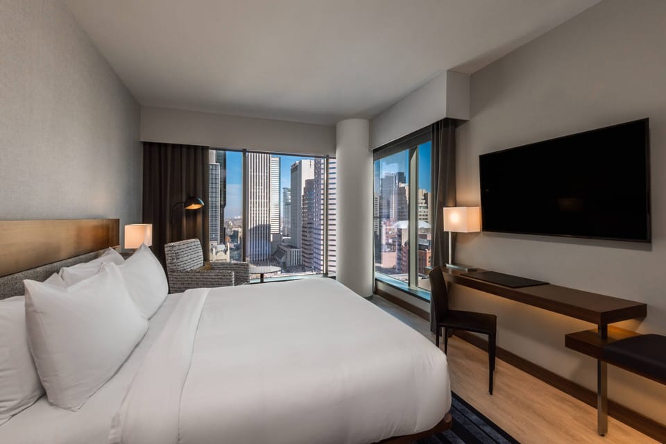Premium bedding, down comforters, in-room safe, desk