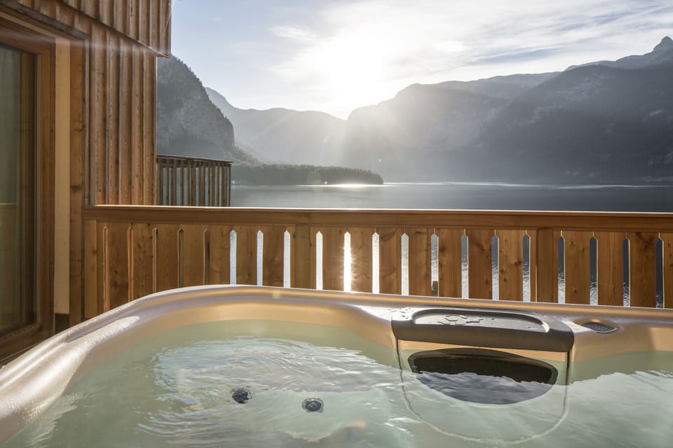Jetted tub