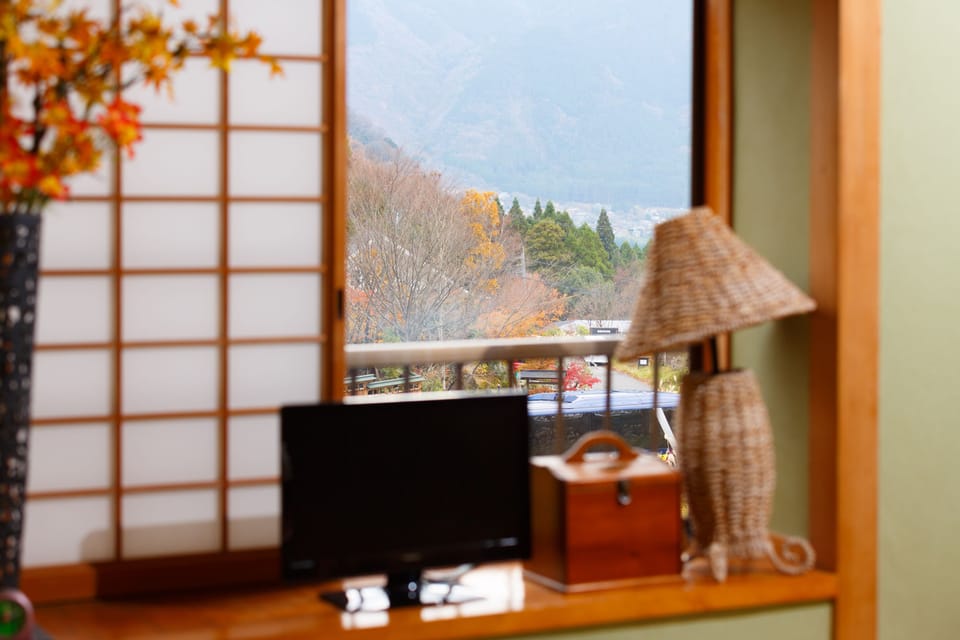 Japanese Style Room for 3 People with Kitchenette and Bathroom