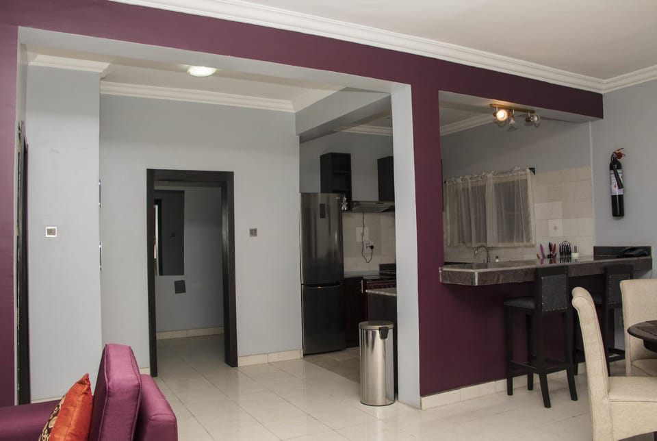 Standard Apartment, 2 Bedrooms | In-room dining