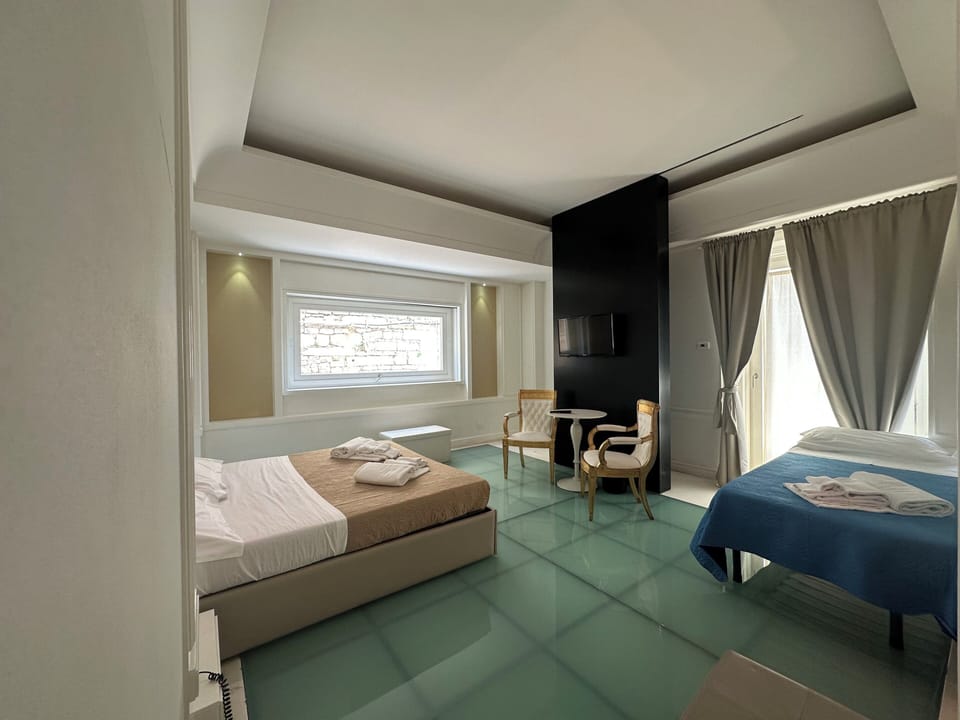 Superior Room (Duomo view) | Premium bedding, down comforters, in-room safe, desk