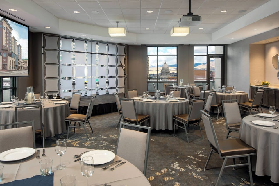 Meeting facility