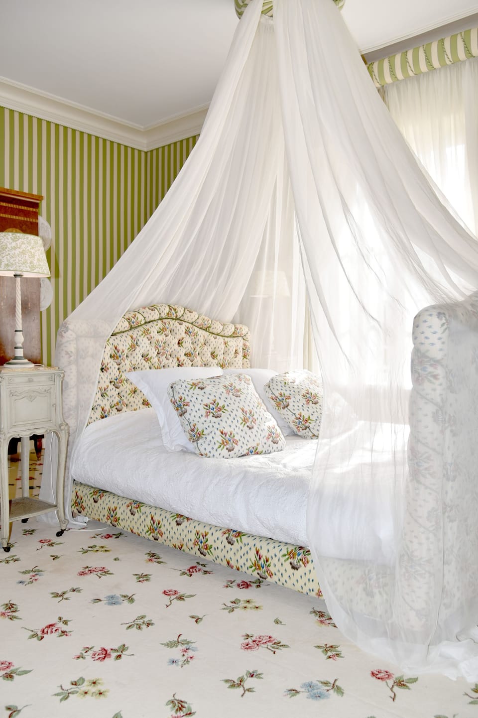 Mansion - 6 Rooms | Premium bedding, Select Comfort beds, soundproofing, iron/ironing board