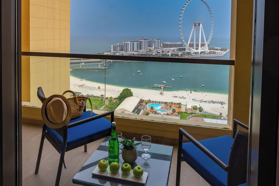 Family Room, 1 King Bed, Balcony (Sea Front View) | Down comforters, pillowtop beds, minibar, in-room safe