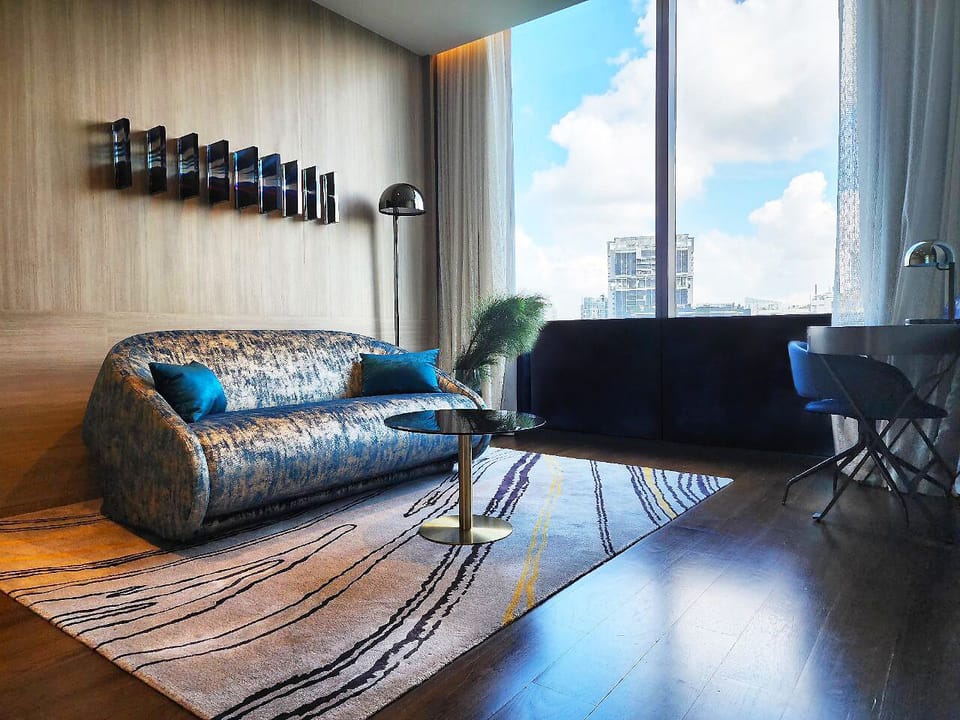 Premier Suite, 1 King Bed | In-room safe, desk, laptop workspace, blackout drapes