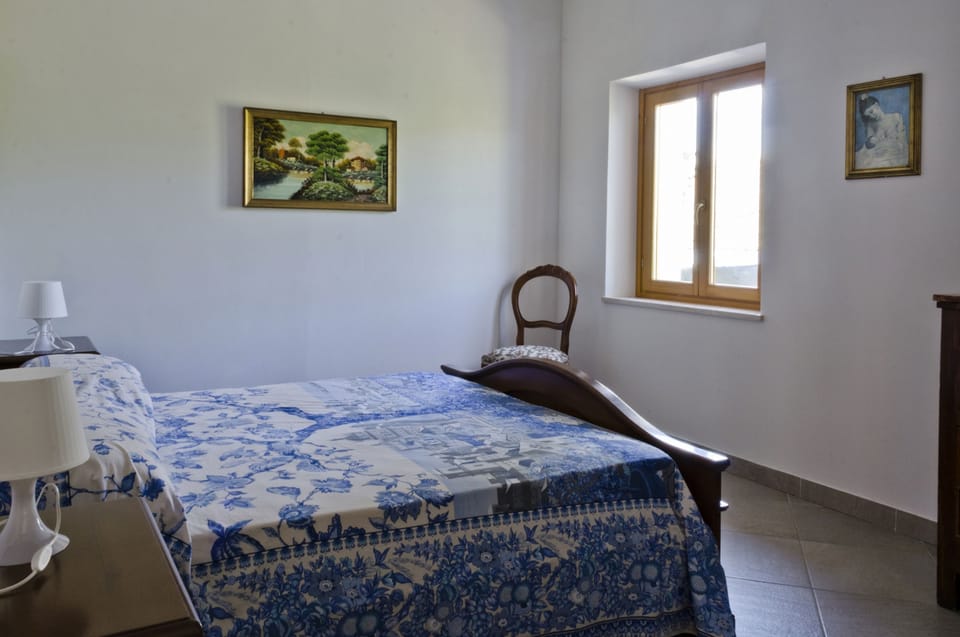 Panoramic Cottage, Accessible, Hill View (Glicine) | 1 bedroom, premium bedding, down comforters, individually decorated
