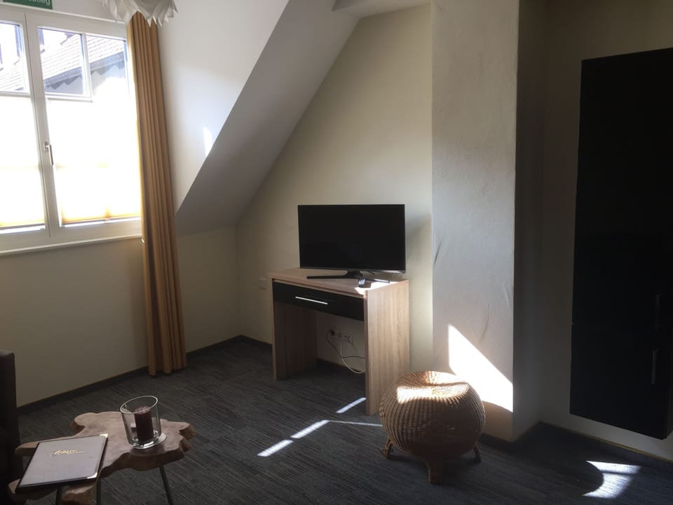 Junior Suite | Living area