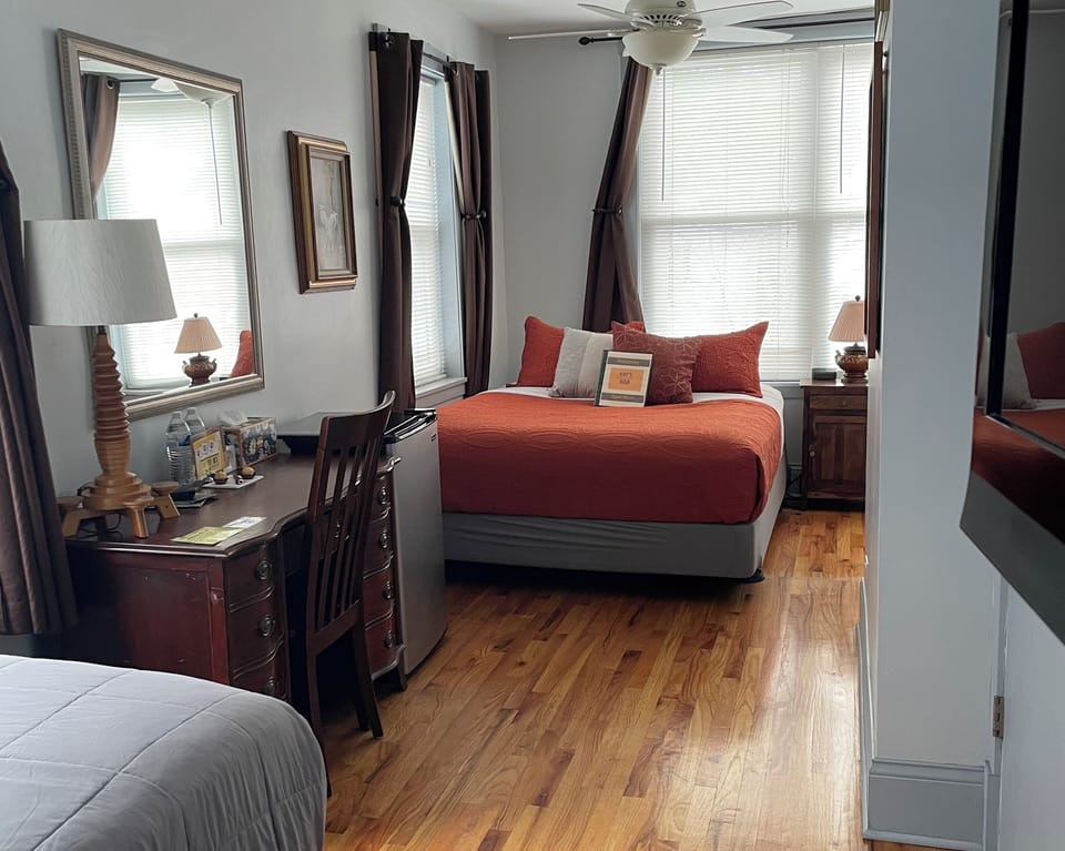 Egret Room (Second Floor) | Premium bedding, pillowtop beds, individually furnished, desk