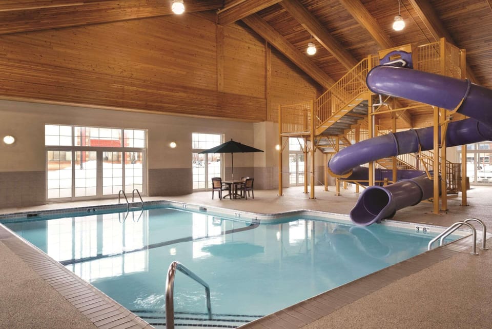 Country Inn & Suites by Radisson, Shoreview-Mounds View, MN Hotel in Shoreview