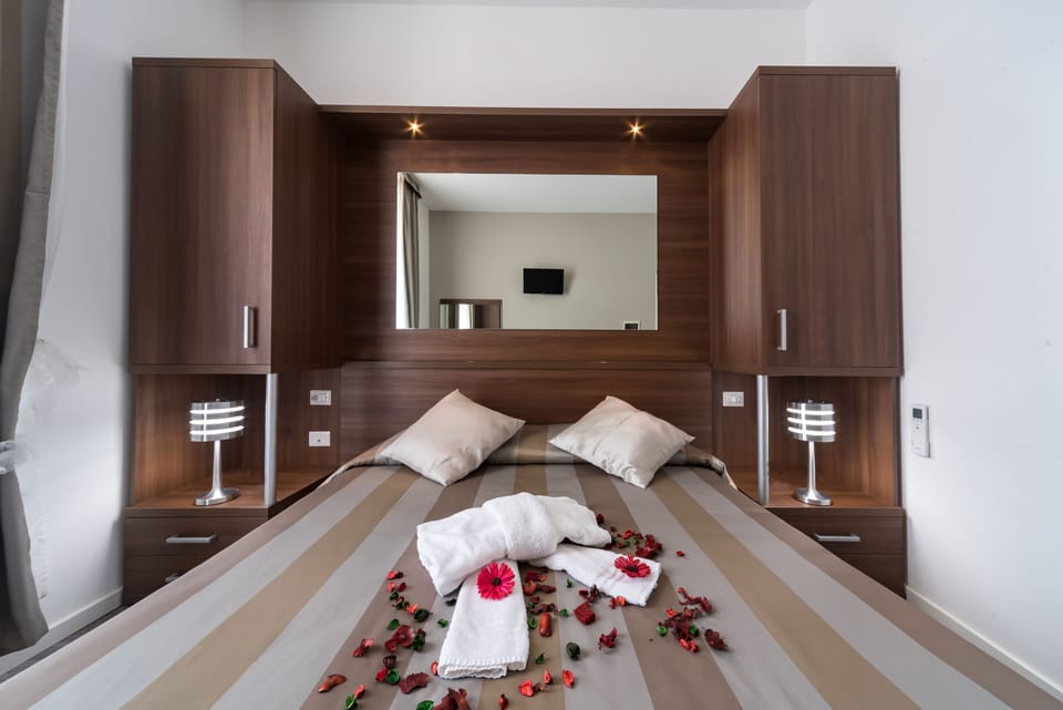 Standard Single Room, Ensuite | Frette Italian sheets, premium bedding, in-room safe, desk