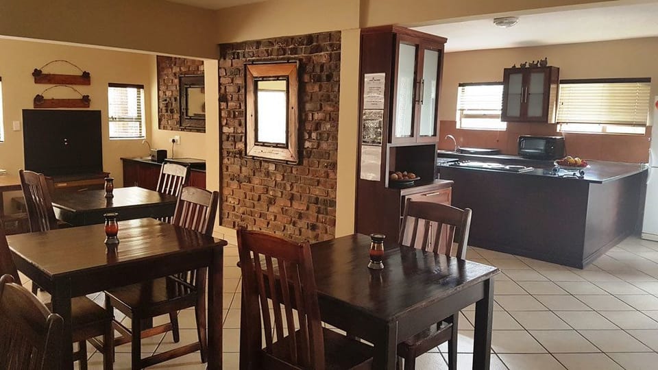 Daily English breakfast for a fee