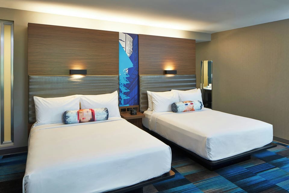 Premium bedding, in-room safe, desk, laptop workspace