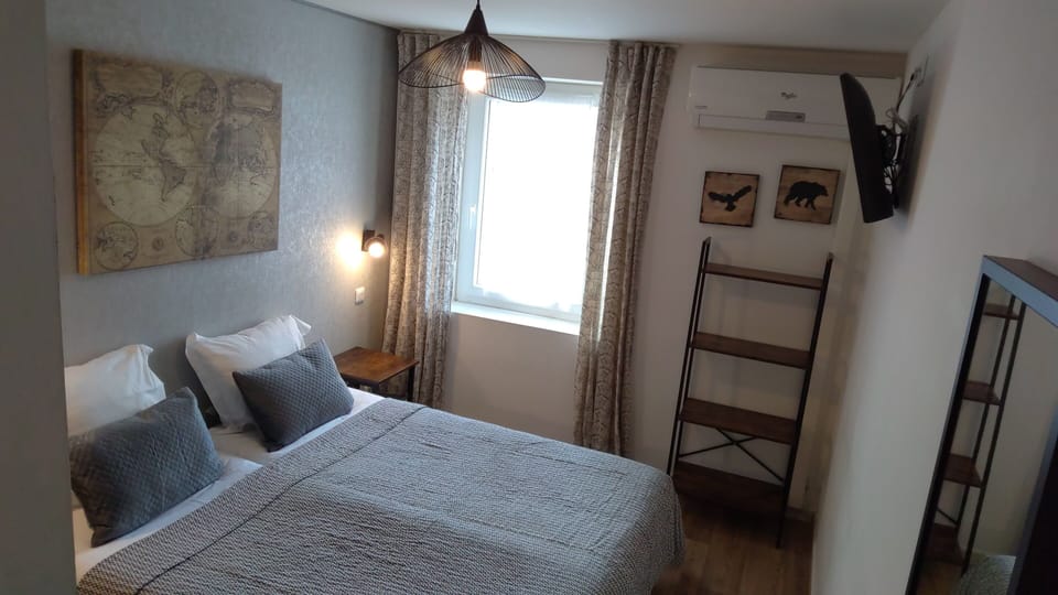 Standard Twin Room | Soundproofing, free cribs/infant beds, free WiFi