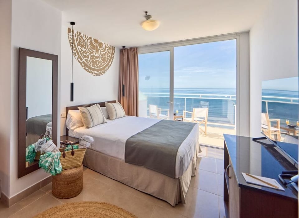 Superior Double Room, Sea View (Mandala) | Desk, blackout drapes, free WiFi, bed sheets