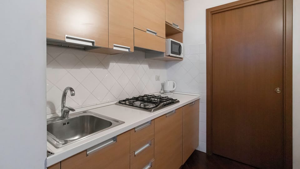 Apartment (1 Bedroom) | Interior